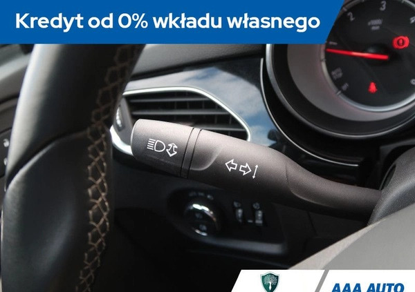 Opel Astra cena 46000 przebieg: 109955, rok produkcji 2017 z Gozdnica małe 326